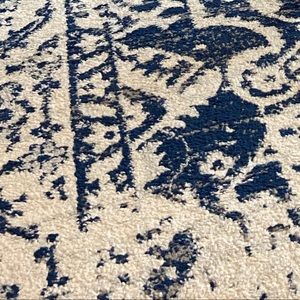 Meet your Posher, Annie